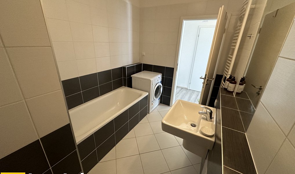 Pronájem bytu 2+kk 46 m², Praha – náhled fotky 7