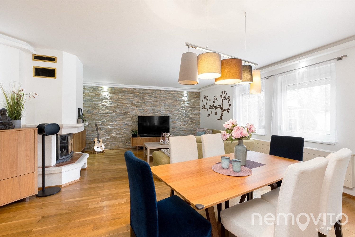 Prodej domu 230 m² s pozemkem 1 122 m² – pohled 5