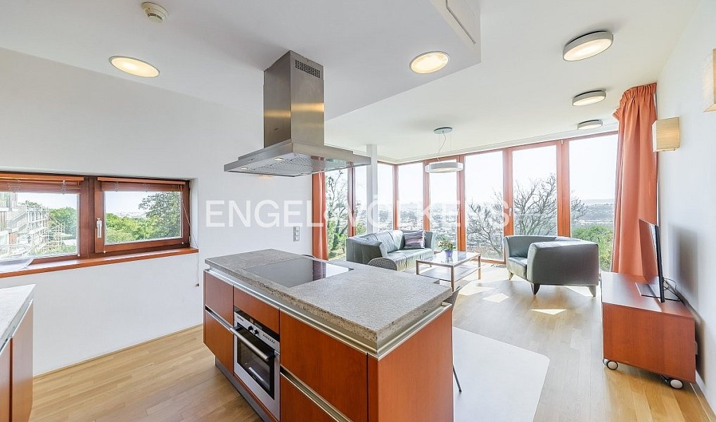 Pronájem bytu 2+kk 60 m², Praha – náhled fotky 4
