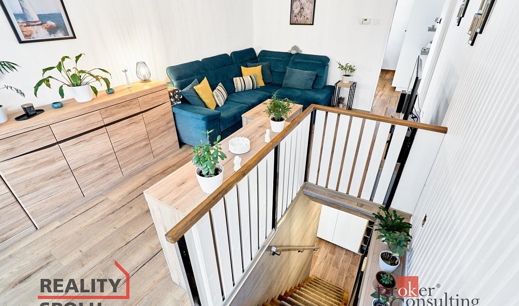Prodej bytu 2+1 62 m², Dalovice – náhled fotky 4