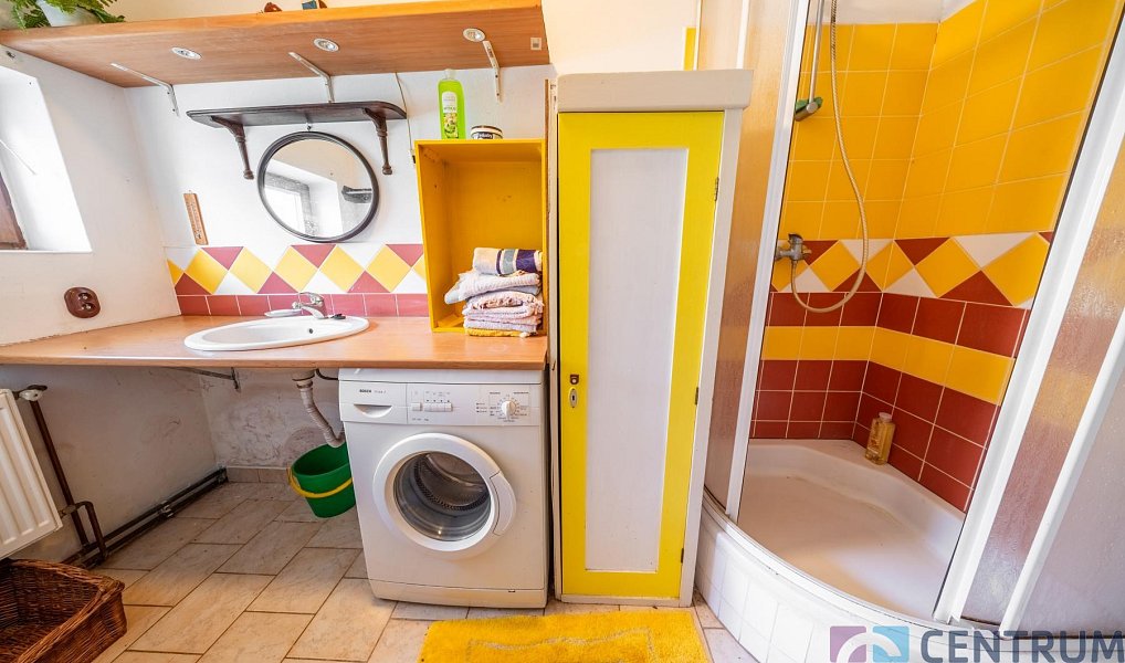 Prodej domu 267 m² s pozemkem 1 671 m², Obrubce – náhled fotky 22