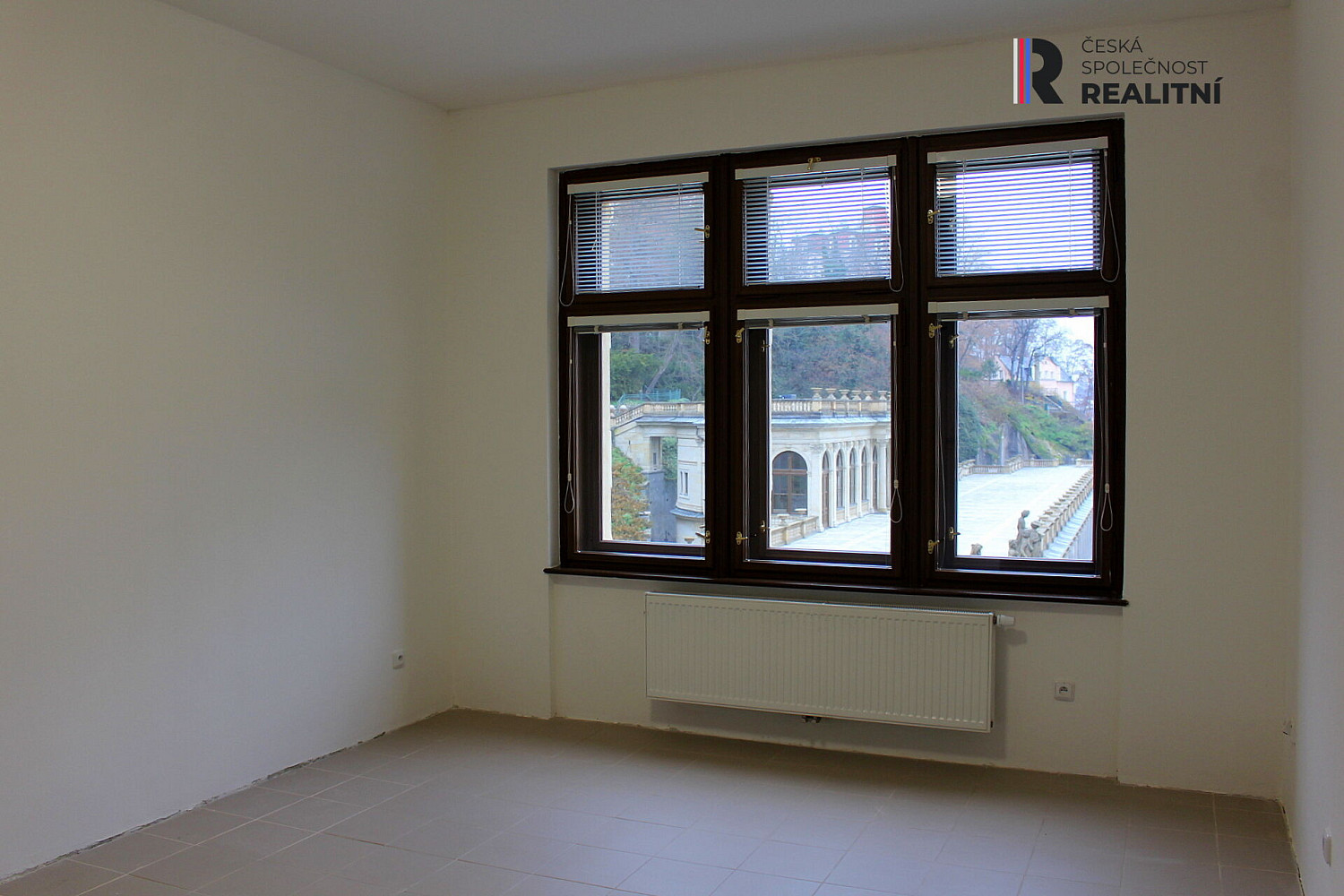 Pronájem kanceláře 107 m² - Pogled 3