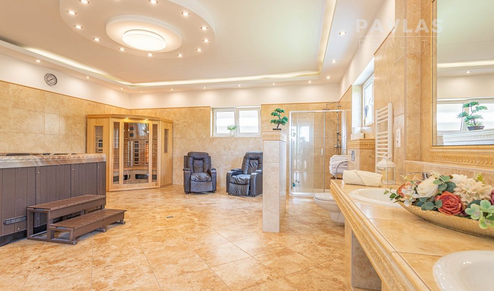 Prodej domu 233 m² s pozemkem 678 m², Jindřichův Hradec – náhled fotky 9