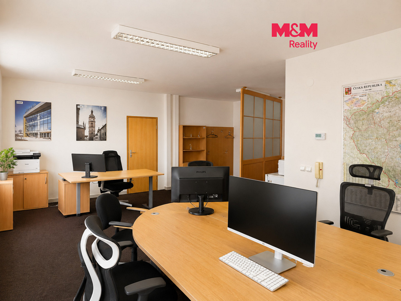 Pronájem obchodních prostor 56 m²