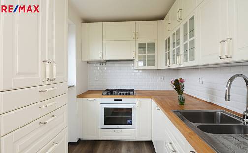 Pronájem bytu 3+kk 55 m², Měchenická, Praha 4 - Záběhlice