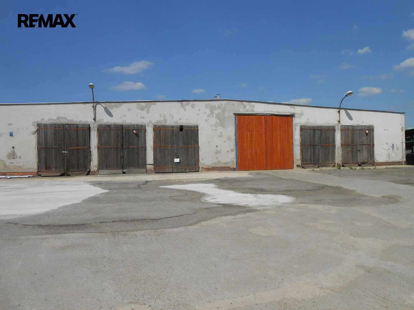 Pronájem výrobních prostor 2 100 m² – fotografie 4