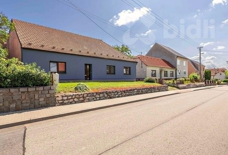 Prodej domu 150 m² s pozemkem 2 106 m² – fotografie 2