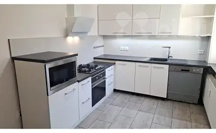 Pronájem bytu 3+1 108 m², Erbenova, Jihlava