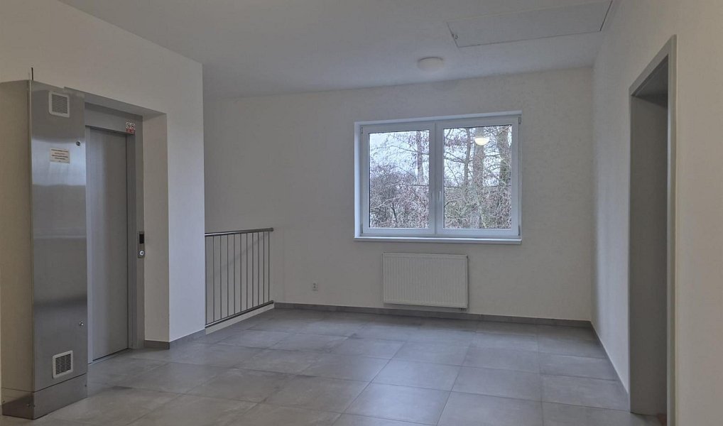 Prodej bytu 2+kk 39 m², Praha – náhled fotky 4