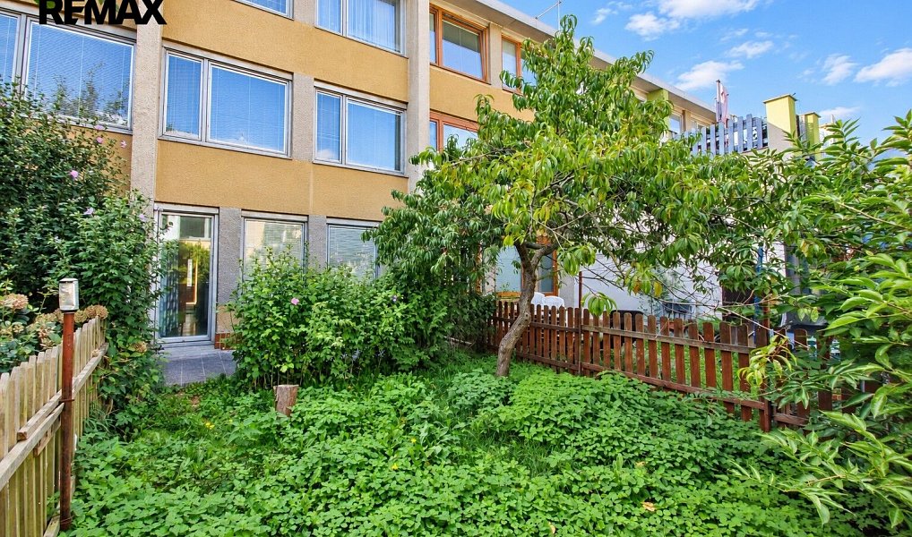 Prodej domu 145 m² s pozemkem 120 m², Praha – náhled fotky 33