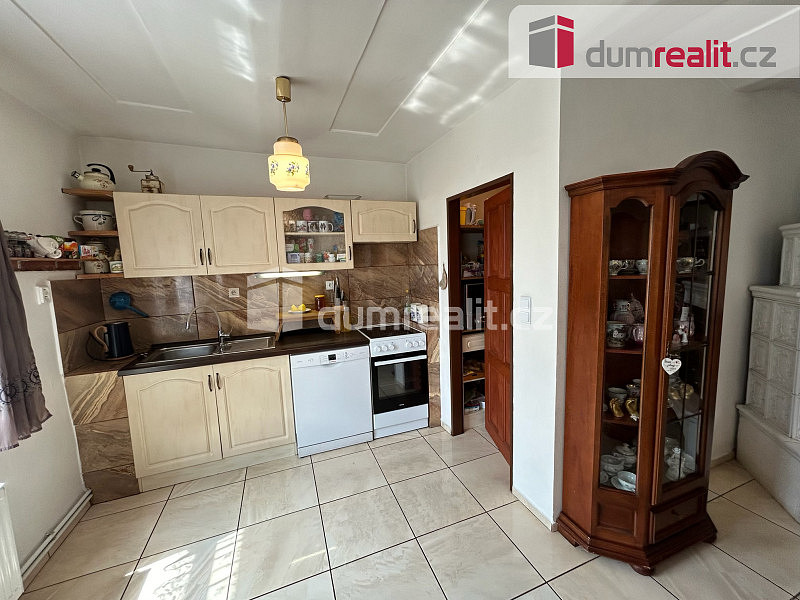 Prodej domu 240 m² s pozemkem 2 614 m² — photo 5
