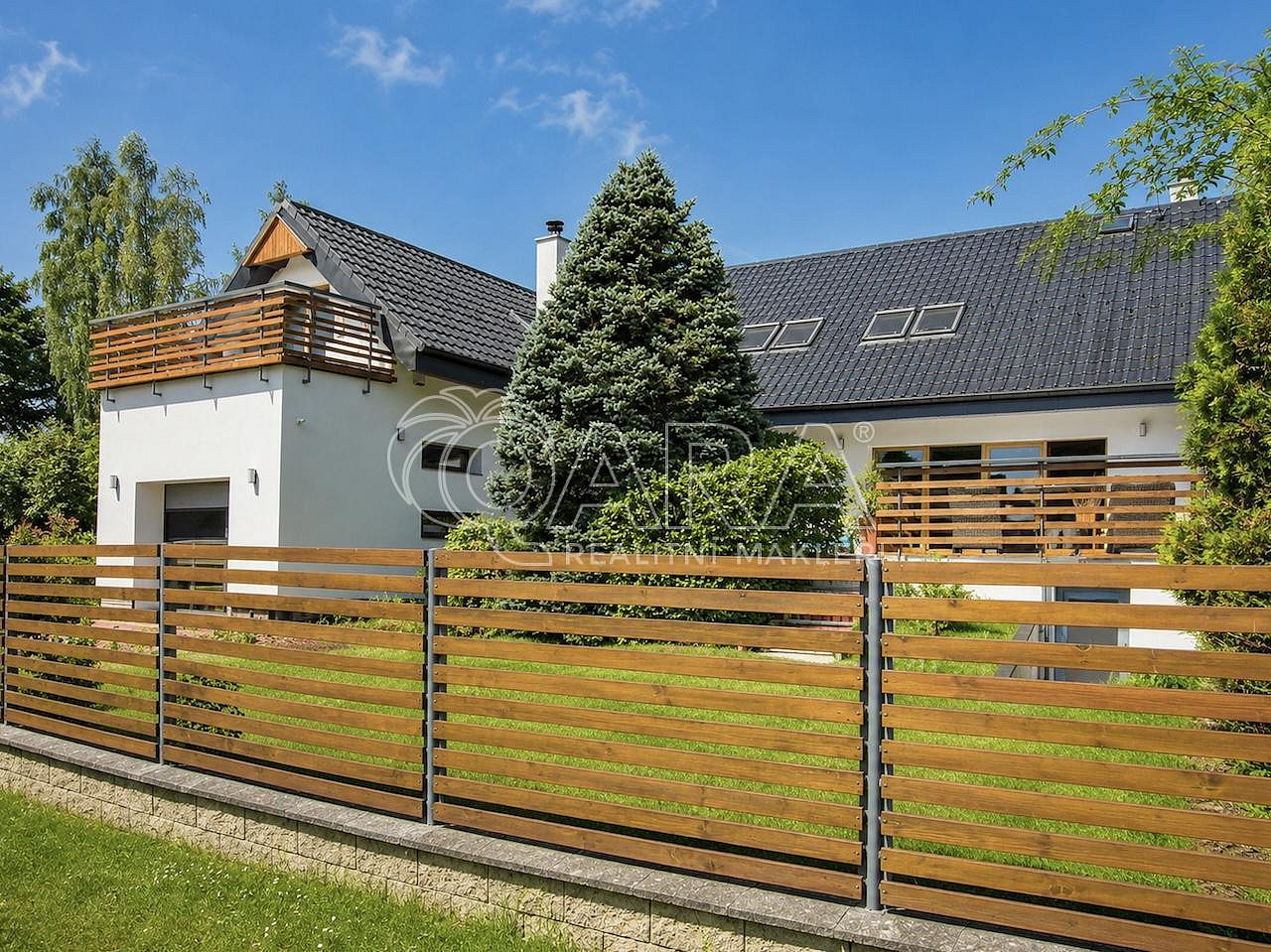 Prodej domu 285 m² s pozemkem 730 m² – fotografie 3