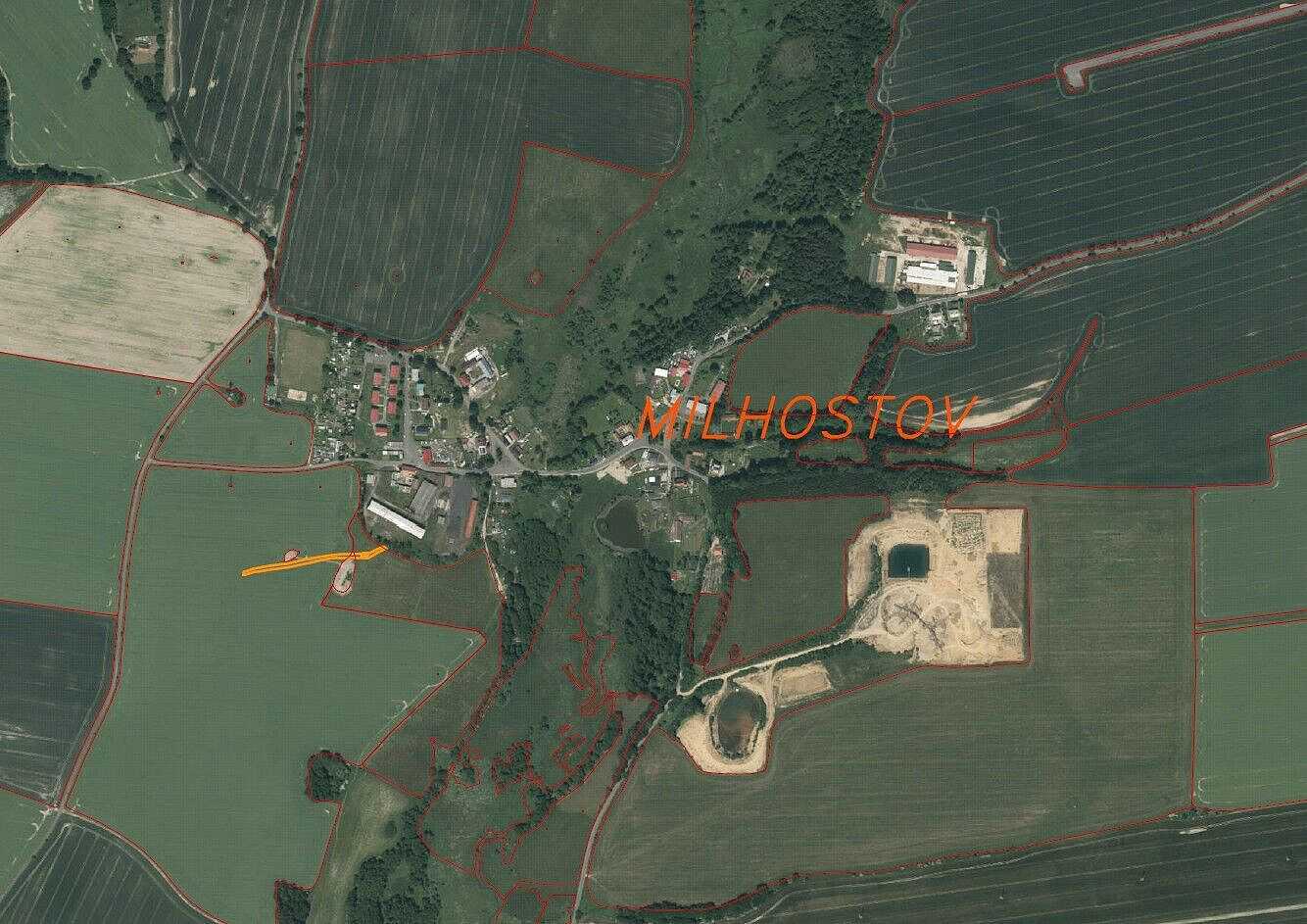Prodej pole 1 500 m² — photo 2