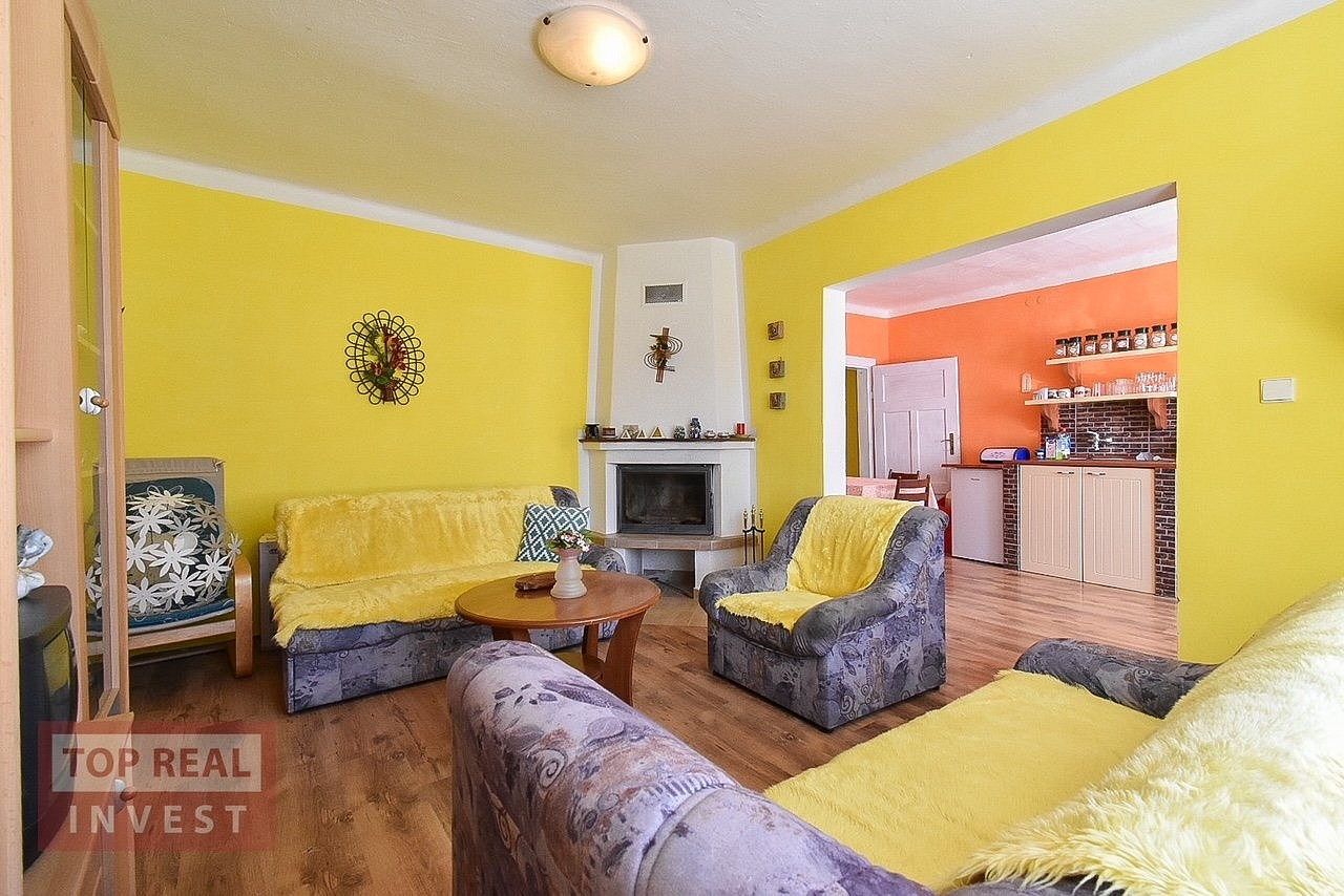 Prodej domu 80 m² s pozemkem 746 m² — photo 2