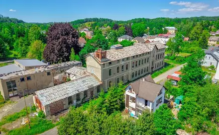Prodej výrobních prostor 1 450 m², Mikulášovice, okres Děčín