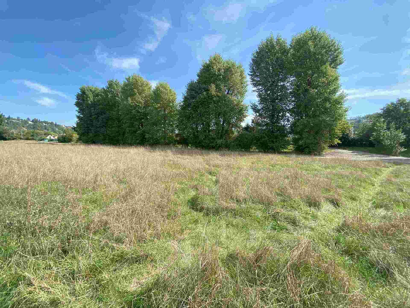 Prodej pozemku 601 m² – fotografie 3