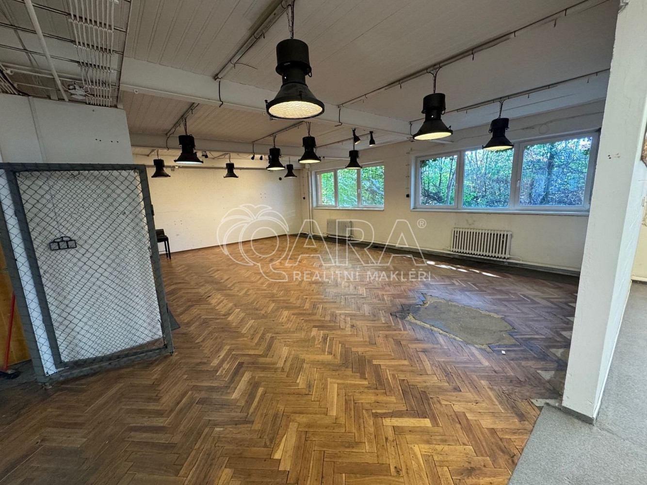 Pronájem skladovacích prostor 100 m² – fotografie 3