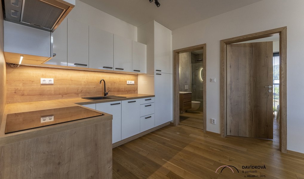 Prodej bytu 2+kk 38 m², Loučná pod Klínovcem – náhled fotky 4