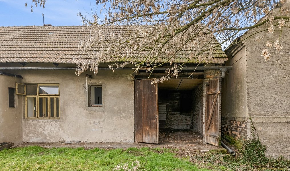 Prodej domu 100 m² s pozemkem 610 m², Tišice – náhled fotky 8
