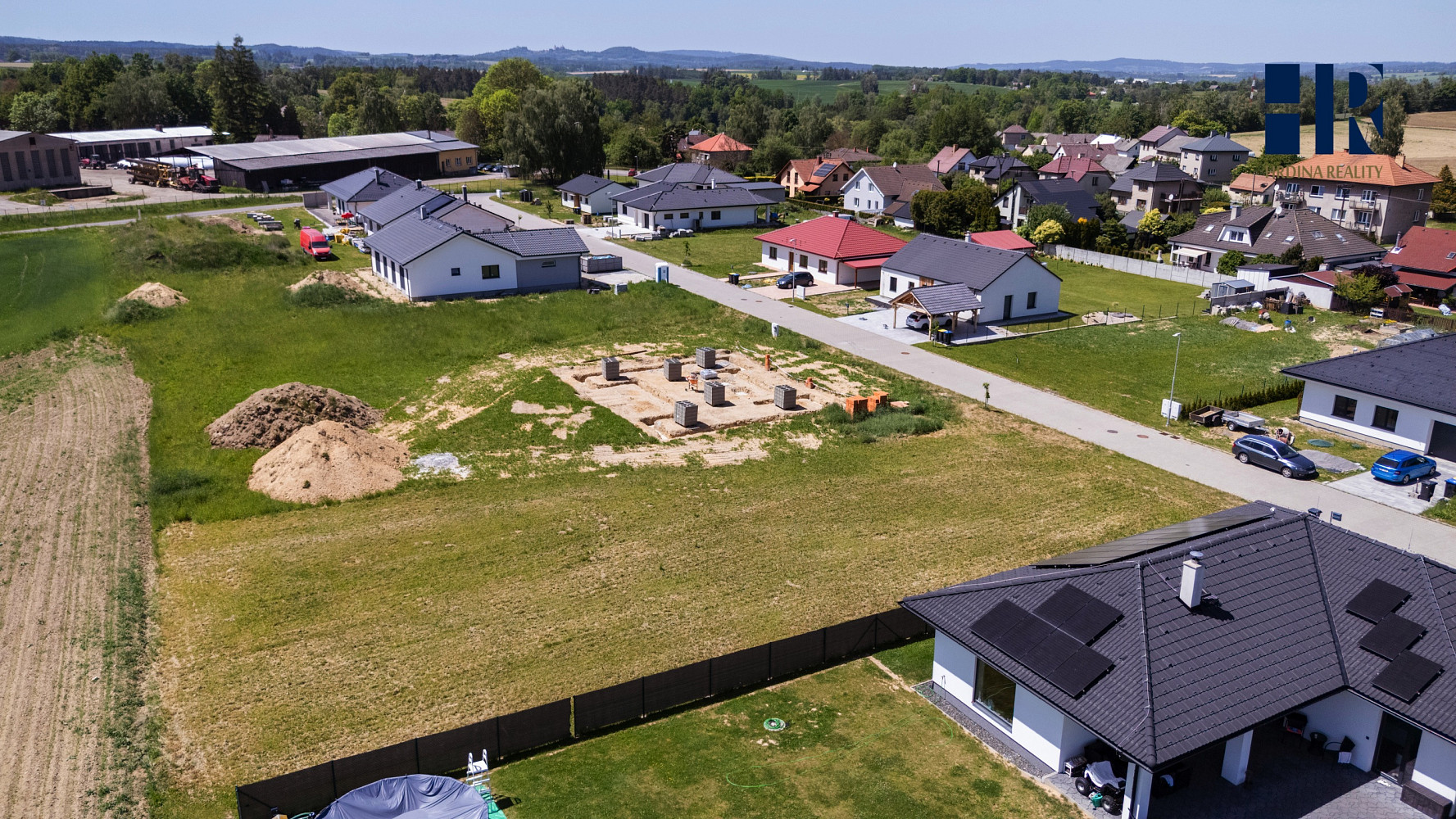 Prodej stavebního pozemku 1 132 m²