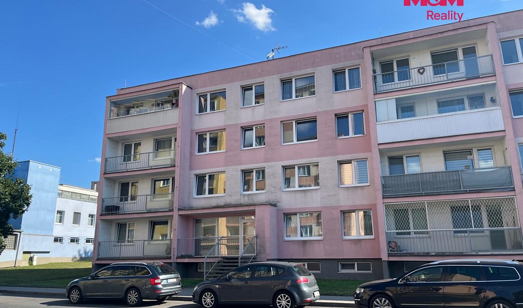 Prodej bytu 2+kk 26 m², Louny – náhled fotky 12