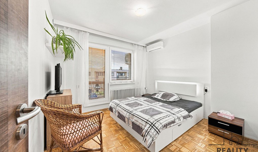 Prodej domu 190 m² s pozemkem 324 m², Milotice – náhled fotky 16