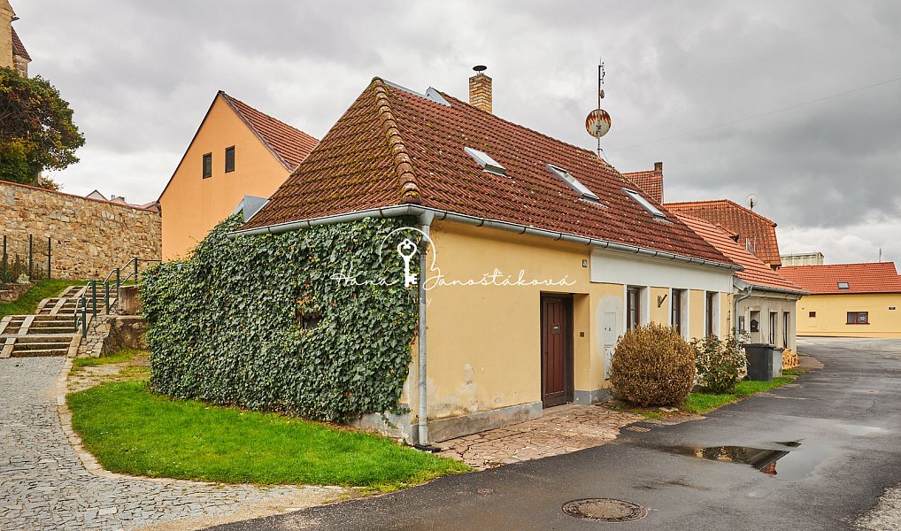 Prodej domu 80 m² s pozemkem 99 m², Trhové Sviny – fotka 1 z 19