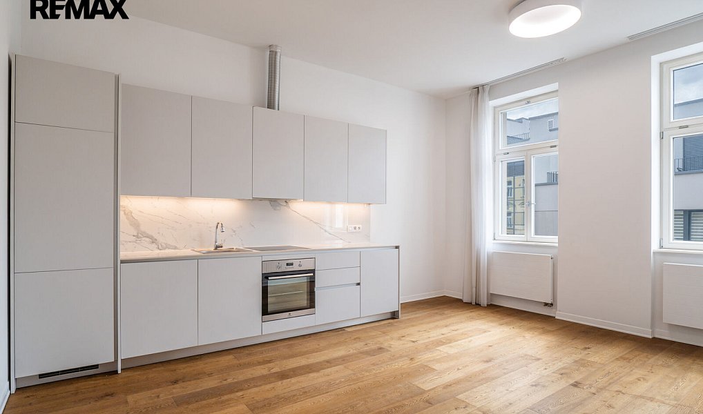 Prodej bytu 3+kk 69 m², Praha – náhled fotky 2