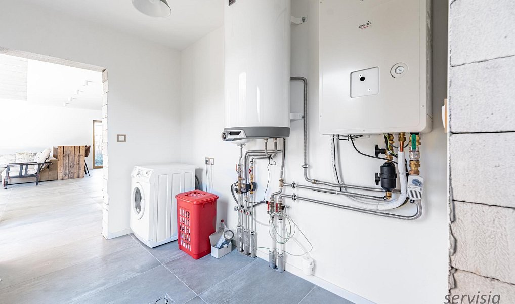 Prodej domu 233 m² s pozemkem 576 m², Hustopeče – náhled fotky 8