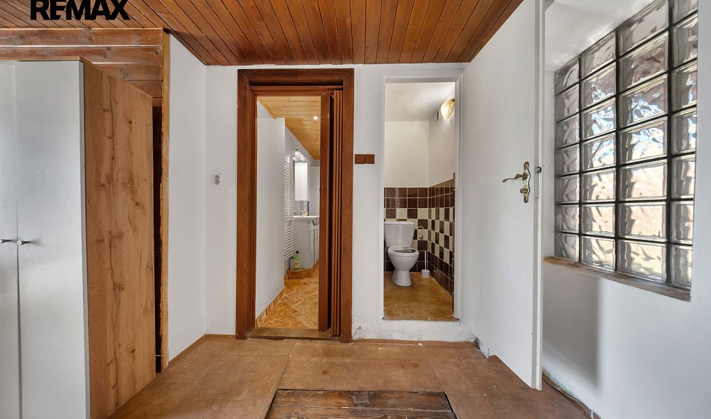 Prodej domu 100 m² s pozemkem 175 m², Luká – náhled fotky 15