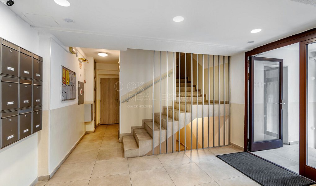 Pronájem bytu 2+1 54 m², Praha – náhled fotky 15