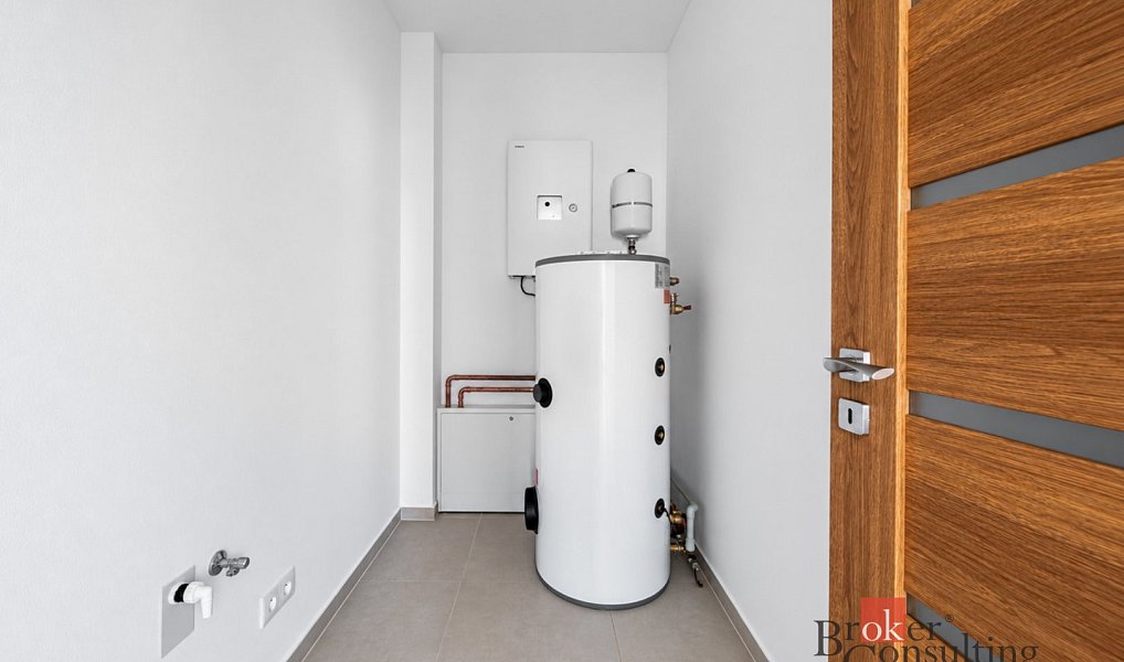 Prodej domu 97 m² s pozemkem 260 m², Chvaletice – náhled fotky 22