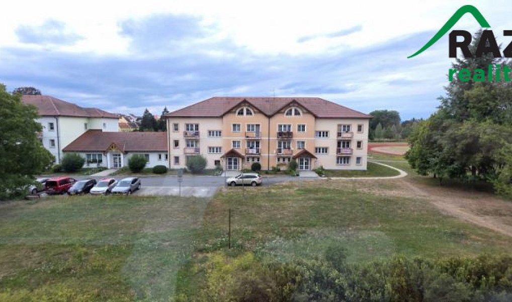 Prodej bytu 2+1 60 m², Planá – náhled fotky 14