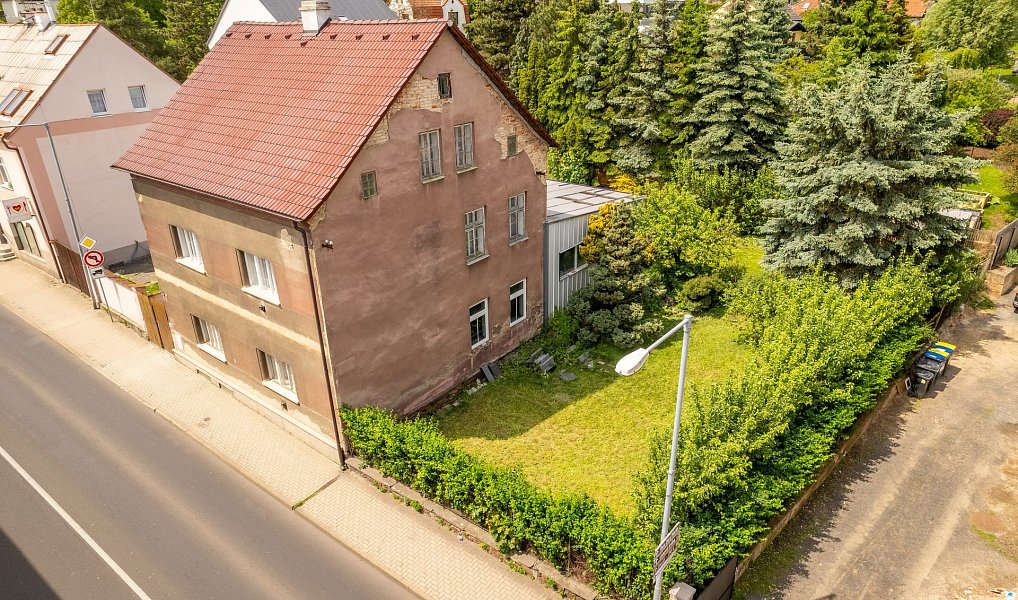 Prodej domu 240 m² s pozemkem 623 m², Krupka – fotka 1 z 39