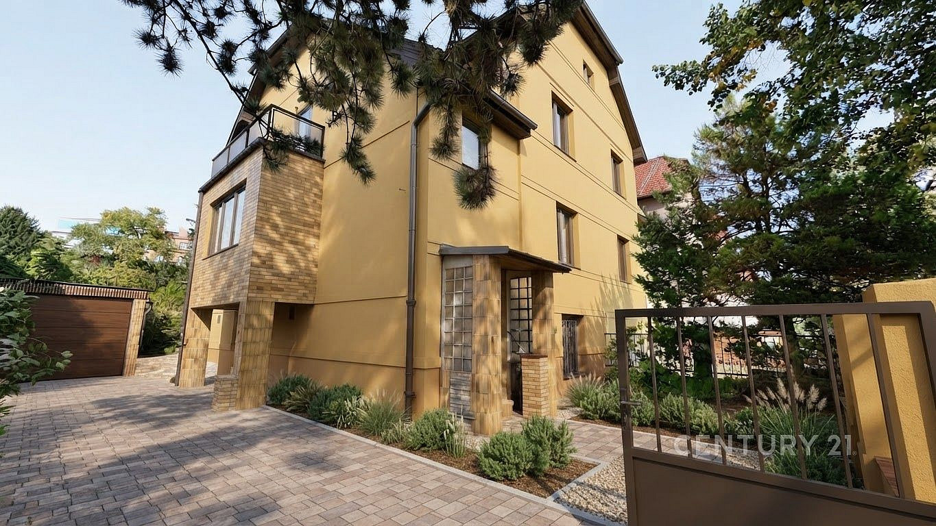 Prodej domu 180 m² s pozemkem 652 m²