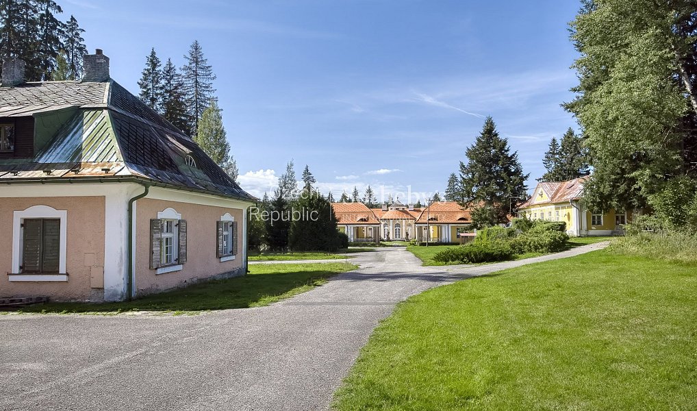 Prodej domu 2 500 m² s pozemkem 22 197 m², Šindelová – náhled fotky 4