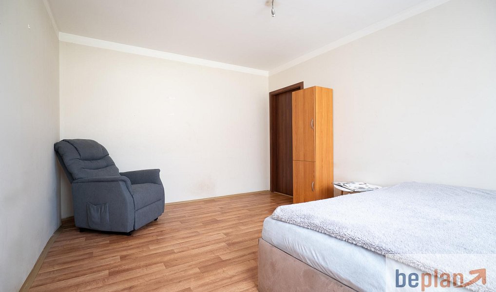 Prodej bytu 3+1 76 m², Kamenice – náhled fotky 16