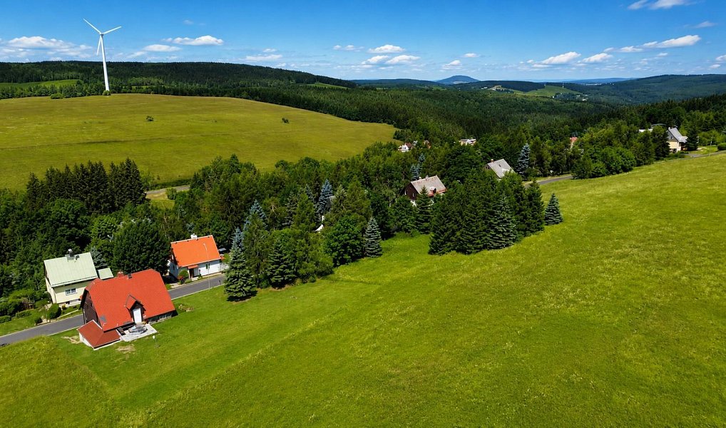 Prodej stavebního pozemku 1 279 m², Loučná pod Klínovcem – náhled fotky 10