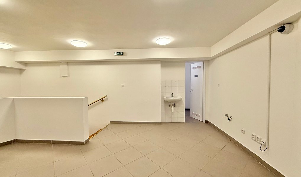 Pronájem obchodních prostor 120 m², Brno – náhled fotky 3