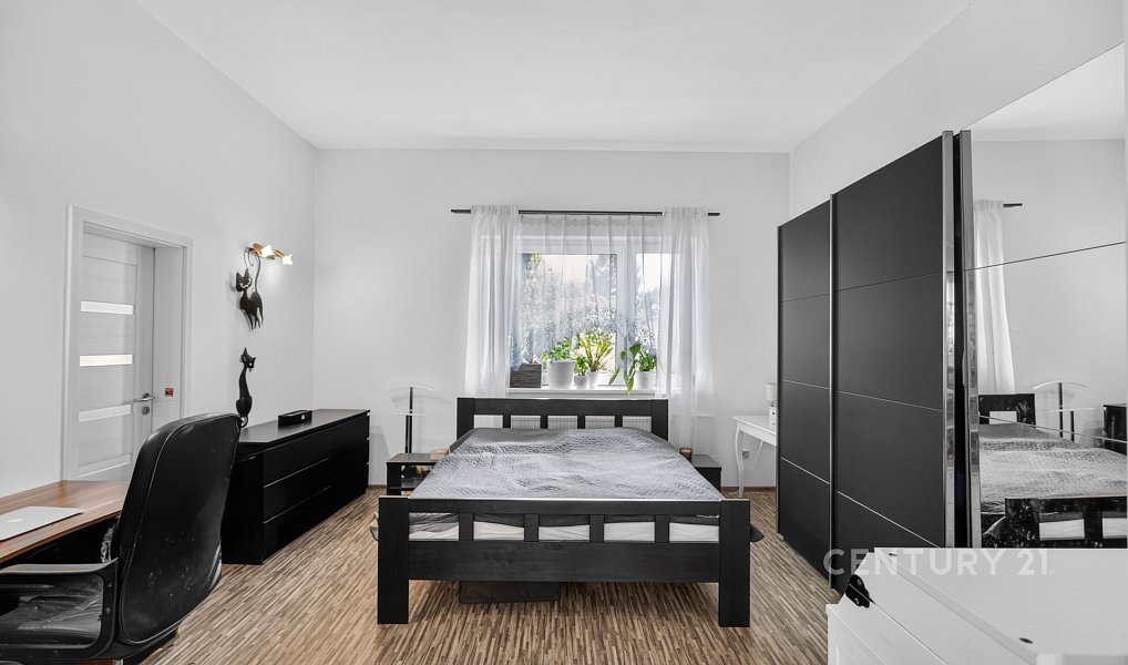 Prodej domu 240 m² s pozemkem 489 m², Postoloprty – náhled fotky 6