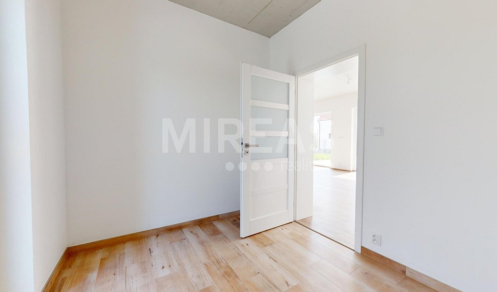 Prodej domu 133 m² s pozemkem 440 m², Dvory – náhled fotky 21
