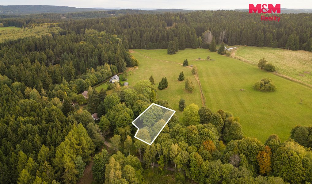 Prodej stavebního pozemku 739 m², Lesná – náhled fotky 4