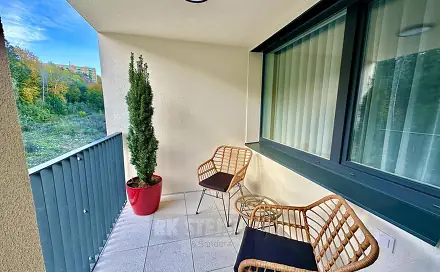Pronájem bytu 2+kk 71 m², Za Jitonou, Český Krumlov - Latrán