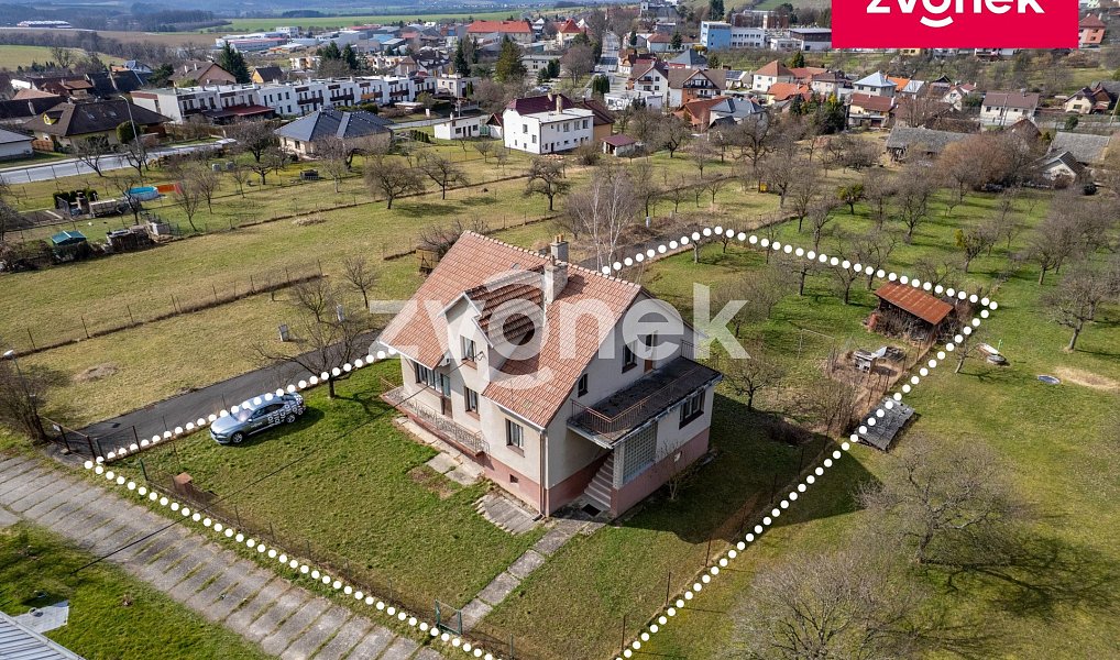 Prodej domu 250 m² s pozemkem 1 184 m², Lukov – náhled fotky 6