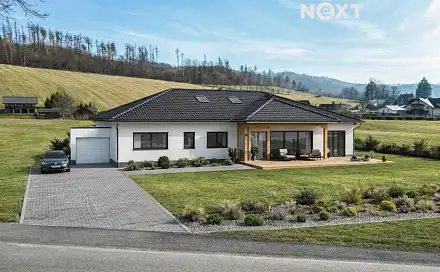 Prodej stavebního pozemku 1 752 m², Karlovice