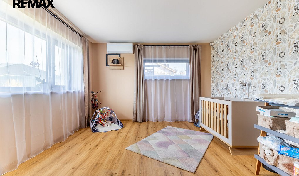 Prodej domu 180 m² s pozemkem 918 m², Černuc – náhled fotky 5