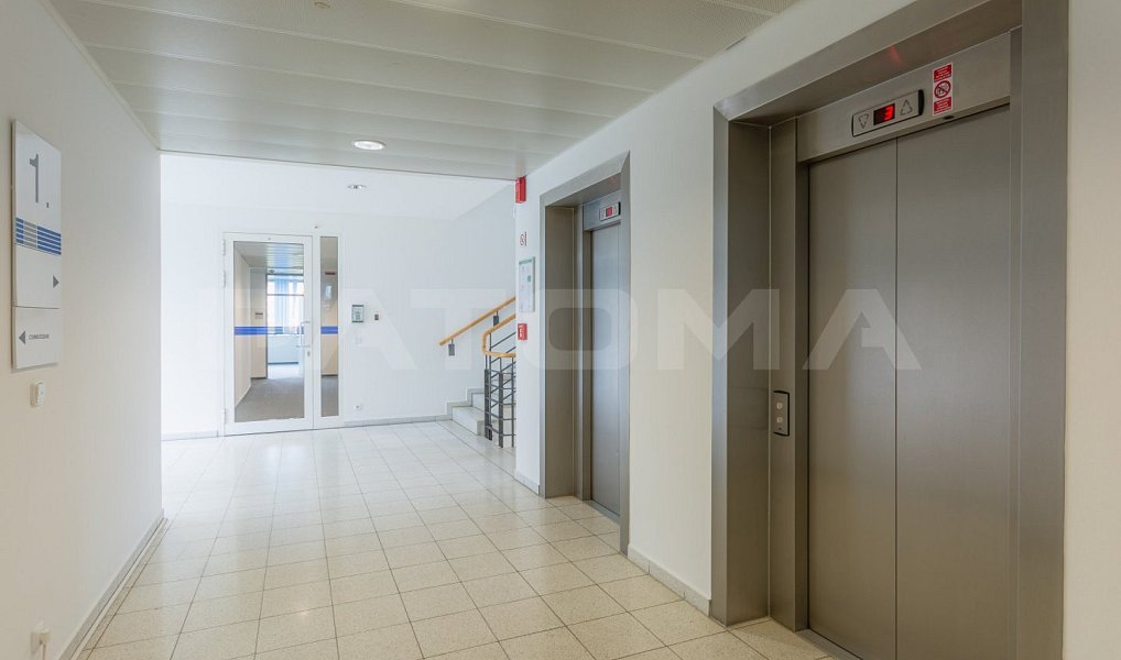 Pronájem kanceláře 243 m², Praha – náhled fotky 13