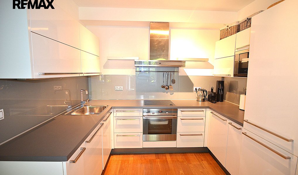 Prodej bytu 3+kk 71 m², Praha – náhled fotky 3
