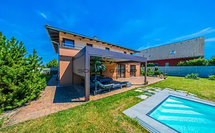 Prodej domu 212 m² s pozemkem 800 m², Zbuzany, okres Praha-západ