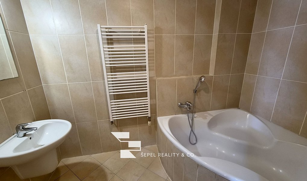 Pronájem bytu 2+kk 107 m², Brno – náhled fotky 3